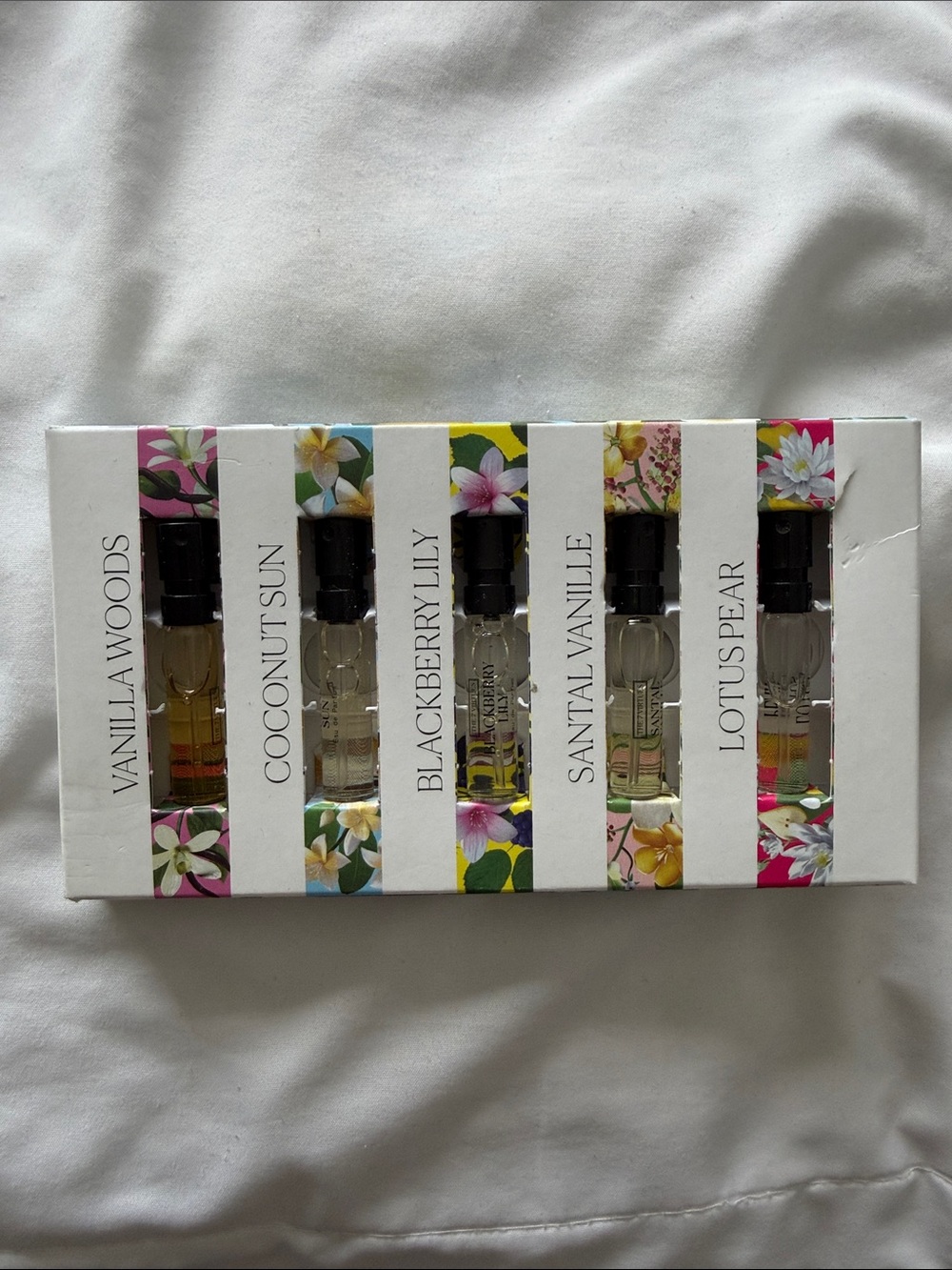 The 7 Virtues Perfume Discovery Set